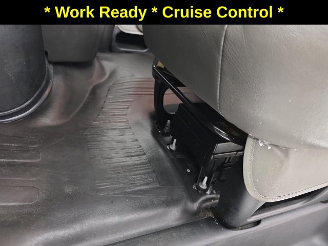 Used 2025 GMC Savana 2500 w/ Driver Convenience Package RWD image 23