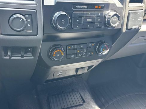 Used 2021 Ford F450 XL w/ STX Appearance Package AWD/4WD image 19