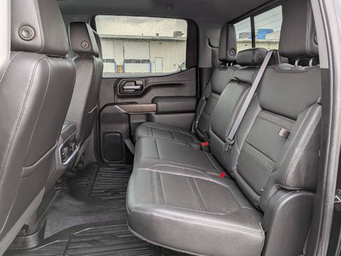 Used 2021 GMC Sierra 1500 Denali w/ Denali Premium Package AWD/4WD image 23