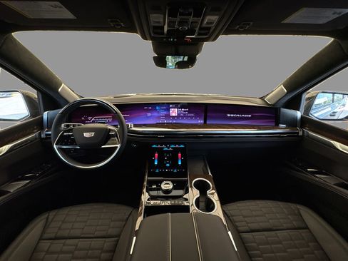 New 2026 Cadillac Escalade Platinum Sport AWD/4WD image 23