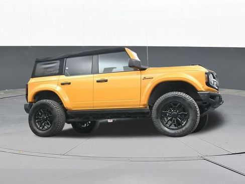 Used 2022 Ford Bronco Wildtrak image 53