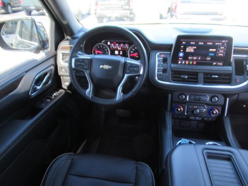 Used 2021 Chevrolet Tahoe Premier image 12