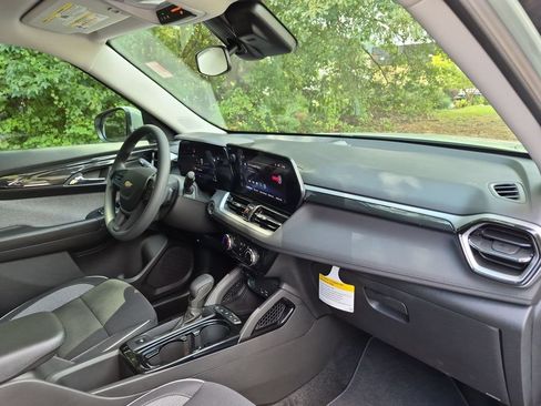 New 2026 Chevrolet TrailBlazer LT w/ Driver Confidence Package FWD image 36