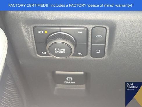 Used 2025 Ford Expedition Platinum AWD/4WD image 37