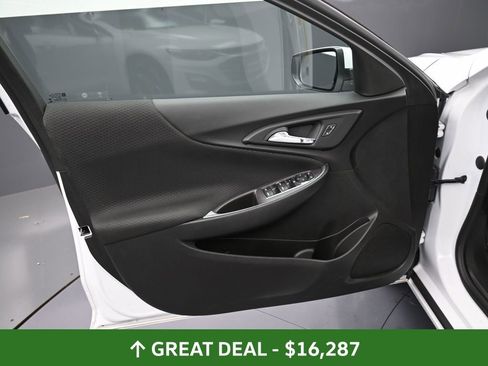 Used 2023 Chevrolet Malibu LT image 29