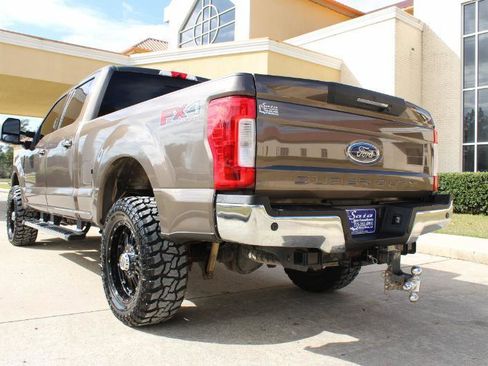 Used 2017 Ford F250 Lariat w/ Lariat Ultimate Package image 13