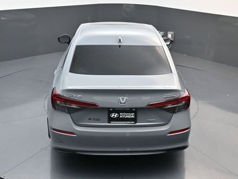 Used 2025 Honda Civic Sport image 18