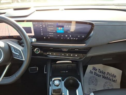 Used 2025 Buick Envision Sport Touring image 13