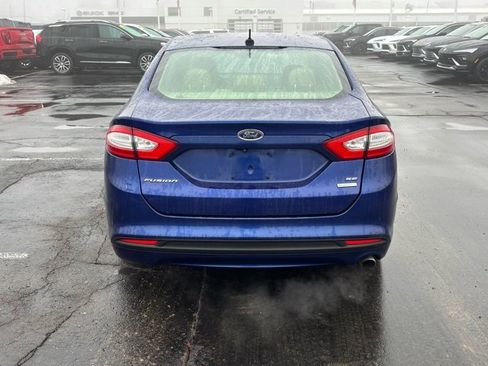 Used 2015 Ford Fusion SE w/ Equipment Group 202A image 6