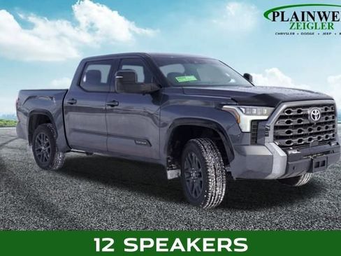 Used 2022 Toyota Tundra Platinum image 4