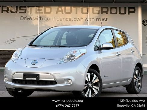 Used 2015 Nissan Leaf S w/ Charge Package FWD image 1
