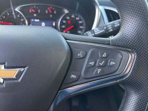 Used 2023 Chevrolet Equinox LT image 19