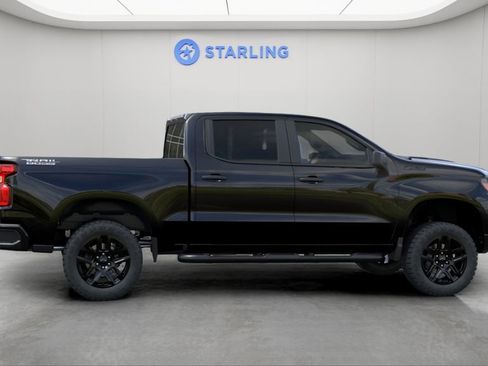 Used 2026 Chevrolet Silverado 1500 Custom Trail Boss w/ Midnight Edition AWD/4WD image 5