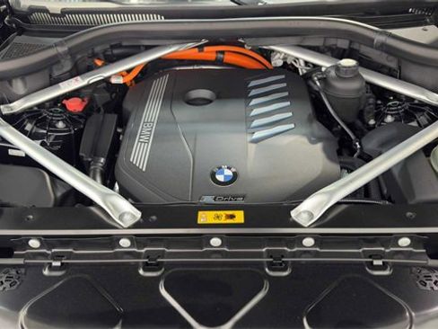 Used 2023 BMW X5 xDrive45e w/ M Sport Package image 35
