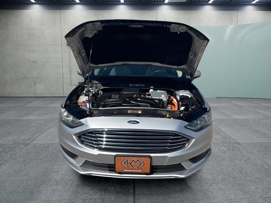Used 2018 Ford Fusion S FWD image 9