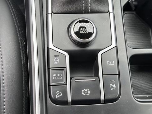 Used 2023 Kia Sorento EX w/ Panoramic Sunroof Package FWD image 33