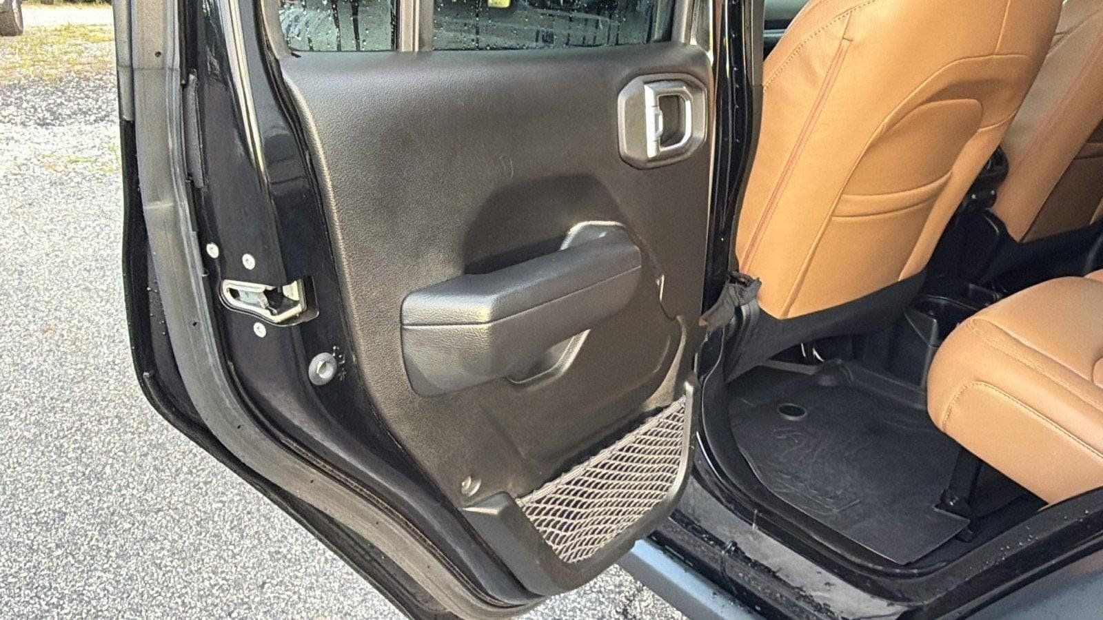 Used 2023 Jeep Wrangler Unlimited Sport AWD/4WD image 20