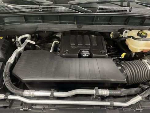 Used 2023 GMC Sierra 1500 SLE RWD image 28