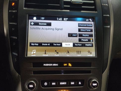Used 2017 Lincoln MKZ Reserve w/ Climate Package AWD/4WD image 25