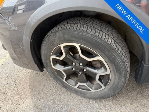 Used 2014 Subaru Crosstrek 2.0i Limited AWD/4WD image 7