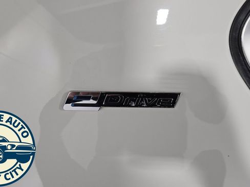 Used 2018 BMW X5 xDrive40e image 38