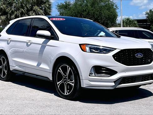 Used 2019 Ford Edge ST w/ Equipment Group 401A AWD/4WD image 2