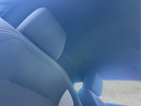 Used 2017 Chevrolet Camaro LT RWD image 16