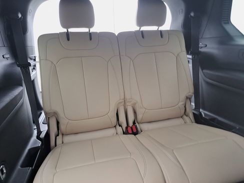 Used 2023 Jeep Grand Cherokee L Limited image 13