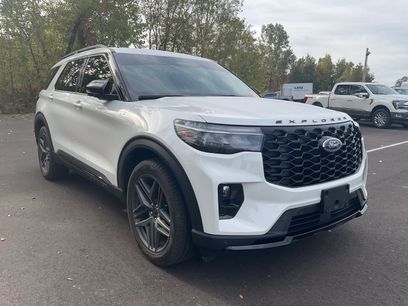 Used 2025 Ford Explorer ST-Line w/ Premium Package
