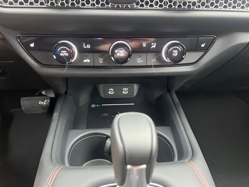 New 2026 Honda HR-V Sport image 14