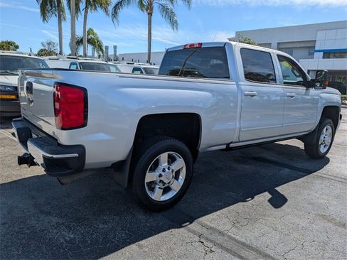 Used 2017 Chevrolet Silverado 2500 LT w/ LT Convenience Package image 16
