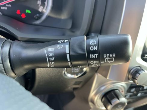 Used 2023 Toyota 4Runner Limited image 21