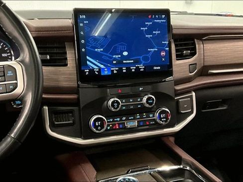 Used 2022 Ford Expedition Max Limited image 7