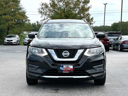 Used 2019 Nissan Rogue S w/ Special Edition Package FWD image 10