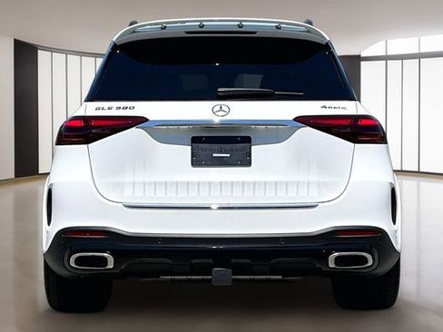 Used 2024 Mercedes-Benz GLE 580 4MATIC image 5