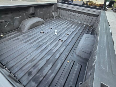 Used 2024 GMC Sierra 3500 AT4 w/ Technology Package AWD/4WD image 26