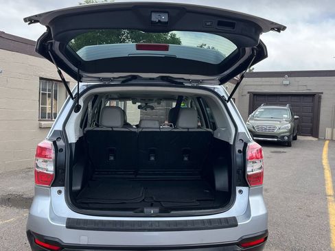 Used 2015 Subaru Forester 2.5i Limited AWD/4WD image 21