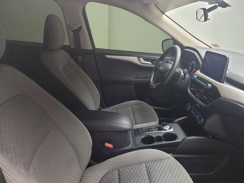Used 2020 Ford Escape SE FWD image 21