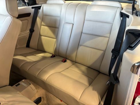 Used 1995 Mercedes-Benz E 320 Convertible image 9