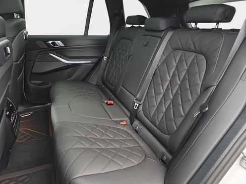 New 2026 BMW X5 xDrive50e w/ M Sport Package AWD/4WD image 14