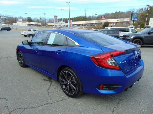 Used 2021 Honda Civic Sport image 7