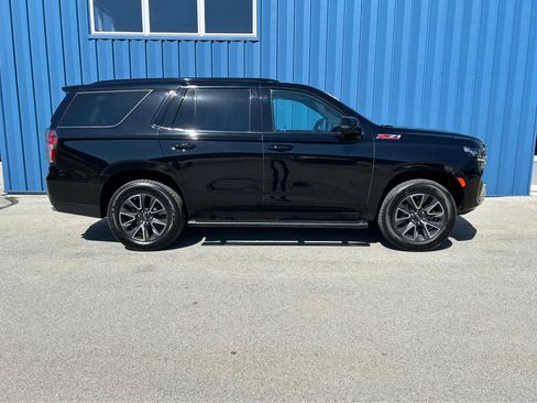 Used 2022 Chevrolet Tahoe Z71 w/ Off-Road Capability Package image 17