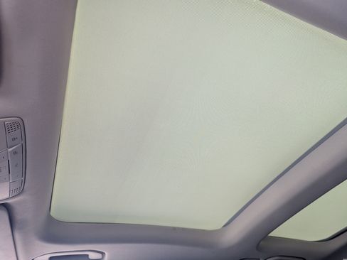 Used 2019 Mercedes-Benz GLC 300 image 28