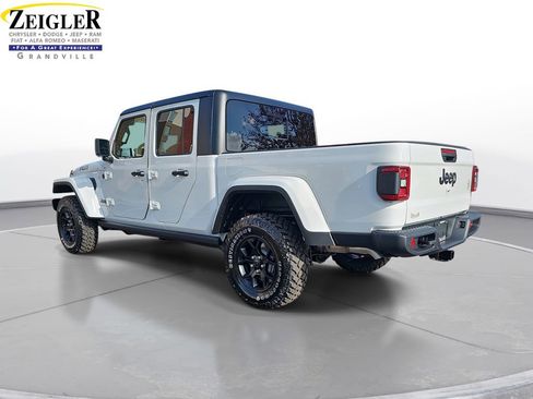 New 2026 Jeep Gladiator Willys image 7
