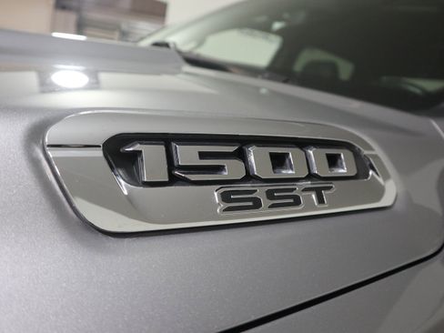 Used 2025 RAM 1500 Big Horn image 34