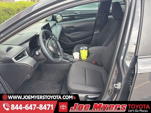 Used 2026 Toyota Corolla LE image 5