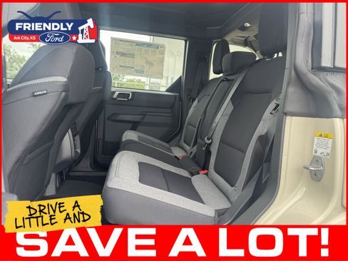 New 2025 Ford Bronco 4-Door w/ Sasquatch Package AWD/4WD image 13