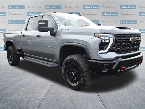 New 2026 Chevrolet Silverado 2500 ZR2 image 3