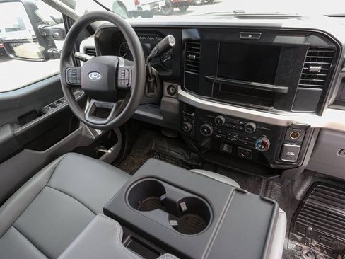 New 2025 Ford F350 XL w/ XL Chrome Package image 16