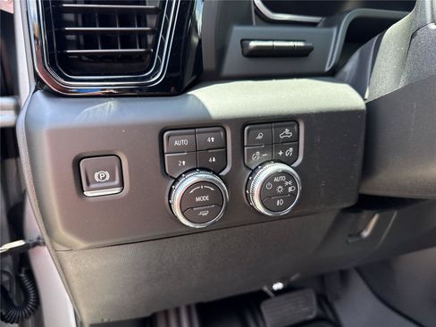 New 2026 GMC Sierra 2500 AT4X AWD/4WD image 20
